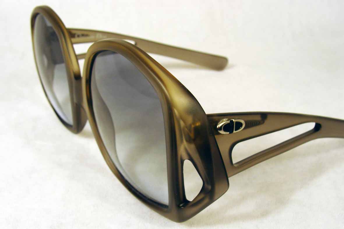 vintage sunglasses : womens : Never worn 1970's by CHRISTIAN DIOR