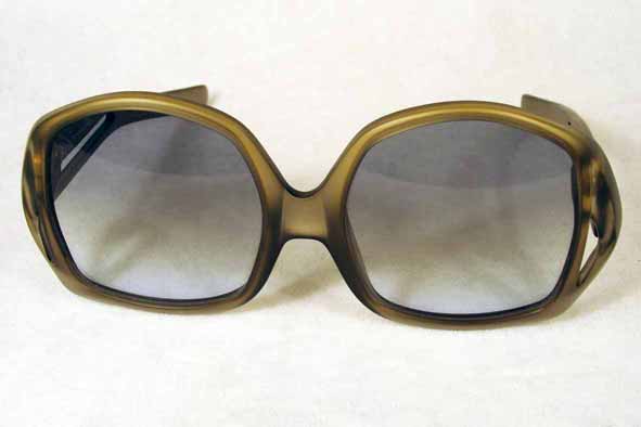 vintage sunglasses : womens : Never worn 1970's by CHRISTIAN DIOR