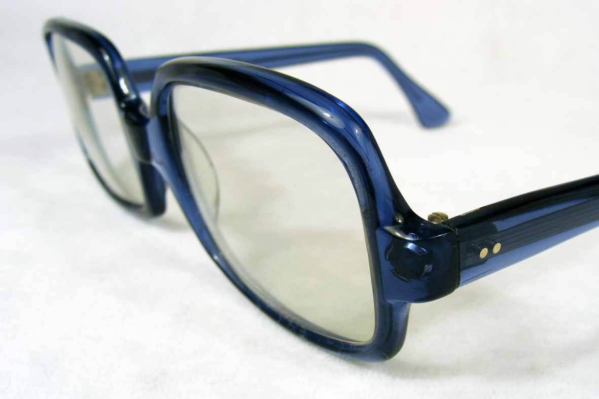 vintage sunglasses : womens : 1970's by WEITZMAN