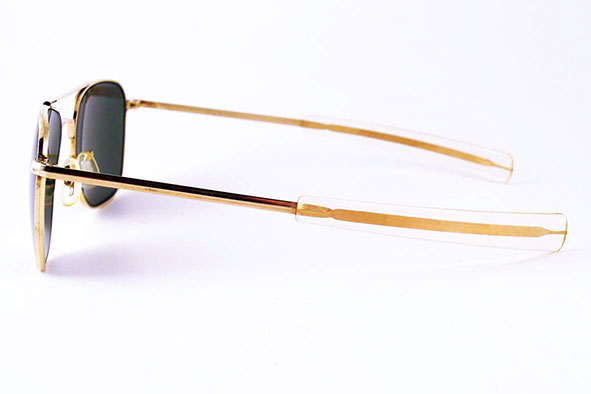 vintage sunglasses : unisex : 1950s-60s American Optical pilot sunglasses (USA)