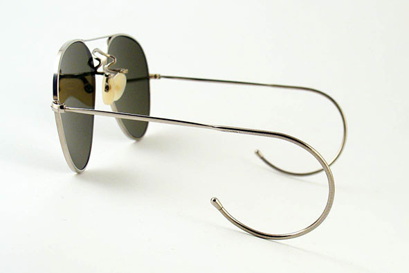 vintage sunglasses : unisex : 1940s/50s silver metal frame, unmarked
