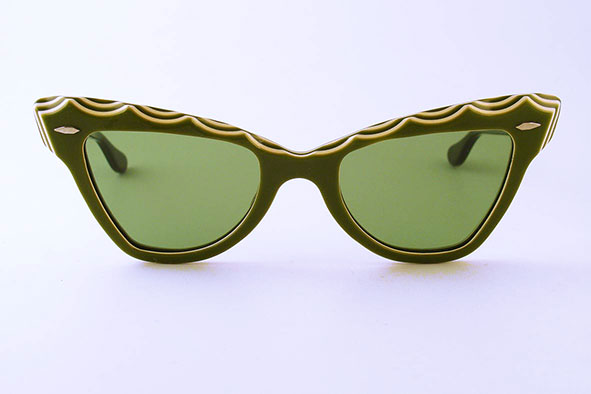 vintage sunglasses : womens : 1950s Ray-Ban Zanzibar by BAUSCH & LOMB USA