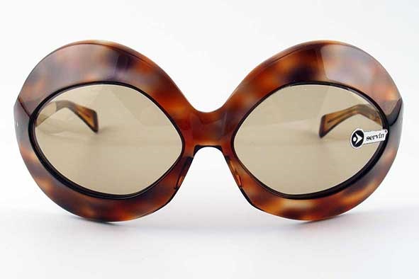 vintage sunglasses : womens : Never worn 1970s Cisne by SERVIN (SPAIN)